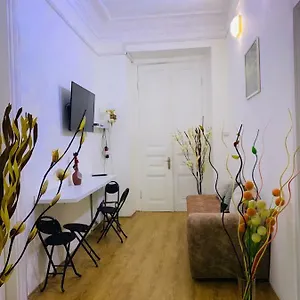 Apartament Old Yard , Tbilisi Gruzja